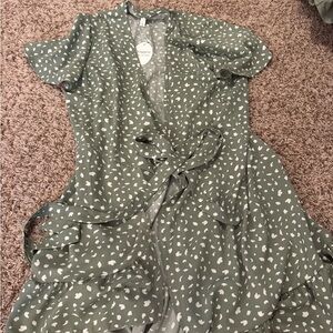 Elegant Green Patterned Mini Dress